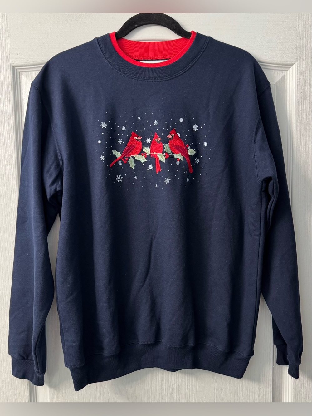 Country Store Cardinal Branch Trio Sweatshirt, Embroider-Appliquea, Inset Collar